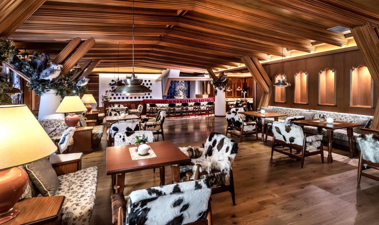 Alpen Hotel Corona Vigo di Fassa Eksteriør bilde
