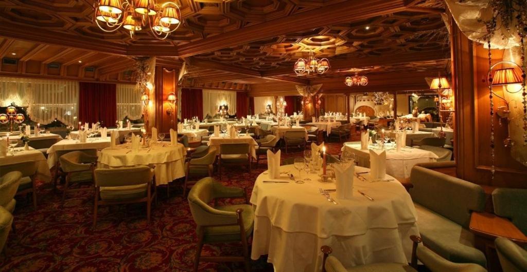 Alpen Hotel Corona Vigo di Fassa Eksteriør bilde