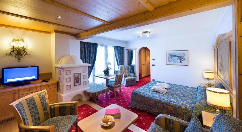 Alpen Hotel Corona Vigo di Fassa Rom bilde