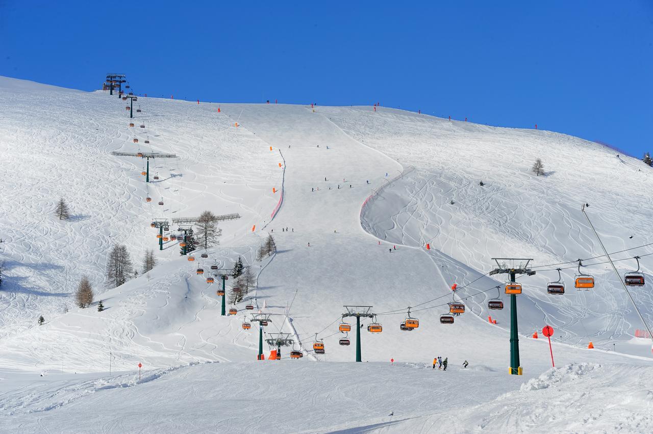 Alpen Hotel Corona Vigo di Fassa Eksteriør bilde